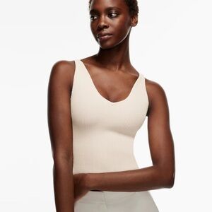 Aritzia Babaton Sculpt Knit V Neck Ribbed Tank Black Sz XS